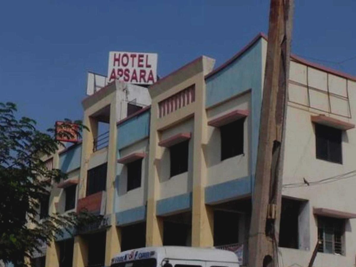 Oyo Hotel Apsara Guest House Ahmedabad Esterno foto